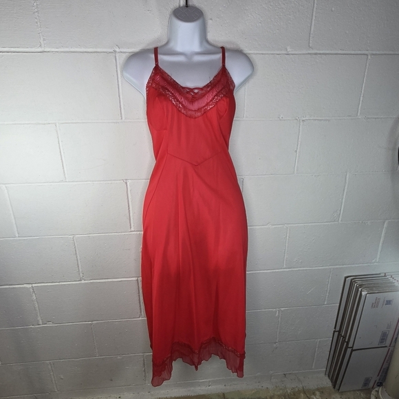 Vtg 50s 60s Cherry Red Nylon Lace Full Slip Dress 40 - Picture 3 of 9